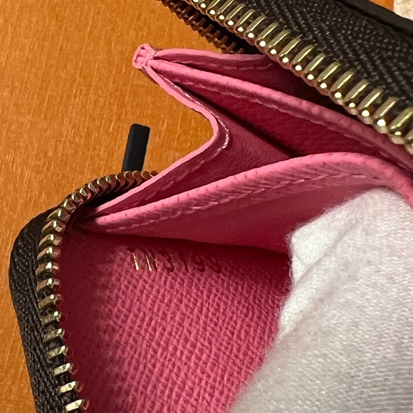 Louis Vuitton New 2019 Vivienne Shanghai Animation NWT M68488 - Picture 10 of 13